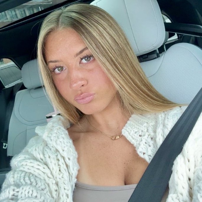 Hot blonde IRL sorority teen is perfect goon fuel #jA22RVQ8