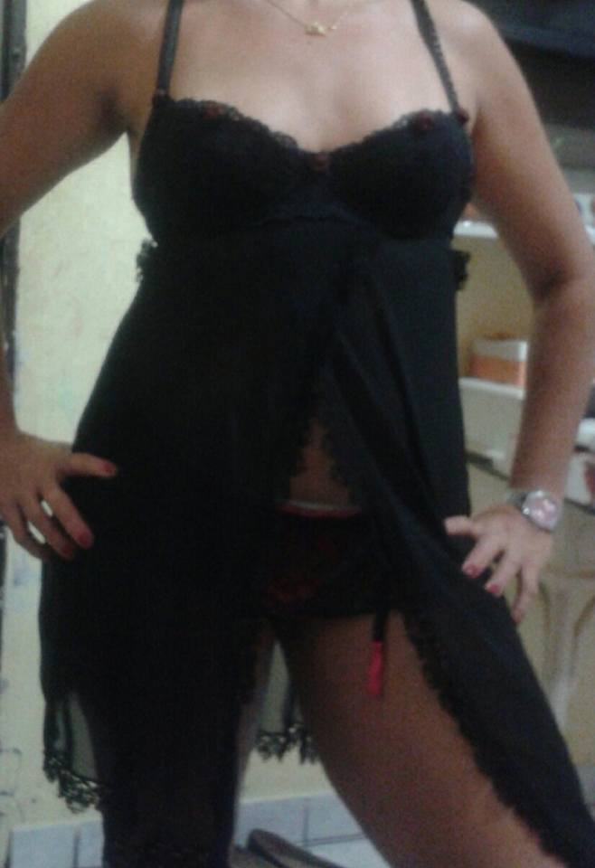 Carlinha Santos #Jk1TNNkL