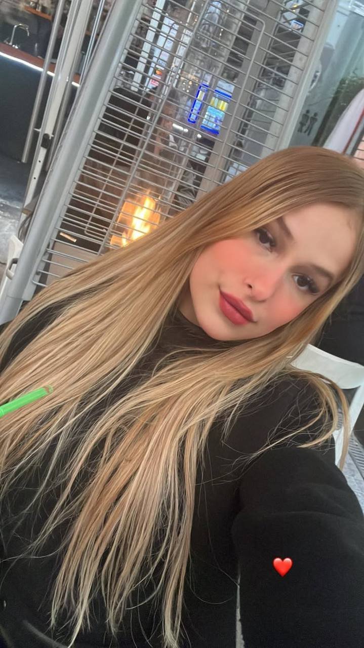 Loira gostosa sendo fodida #jsyF7d5Y