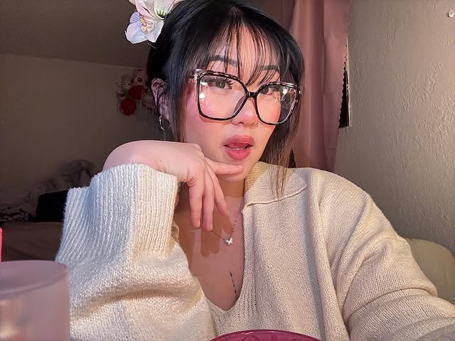 Sexy busty ABG teen Keziah #k3Gv8g38