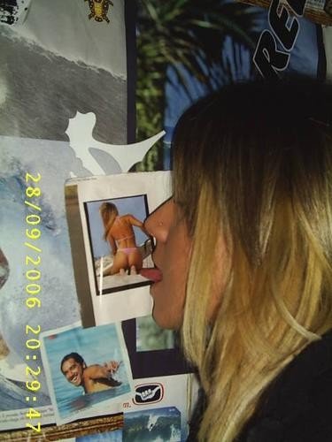 Gata surfistinha #kM3WElE7