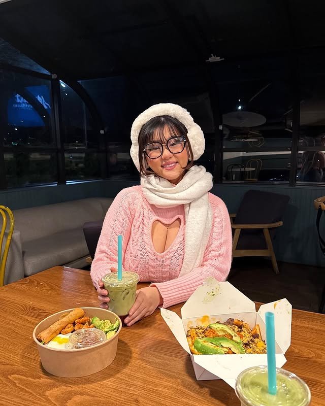 Sexy busty ABG teen Keziah #kM5Qtdqb