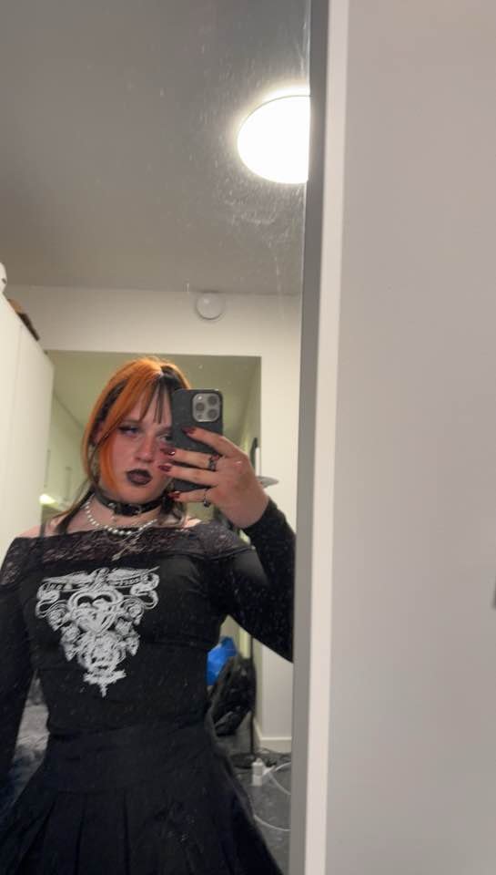 faggot loser from kik dresses up and begs for attention #L0971RKY