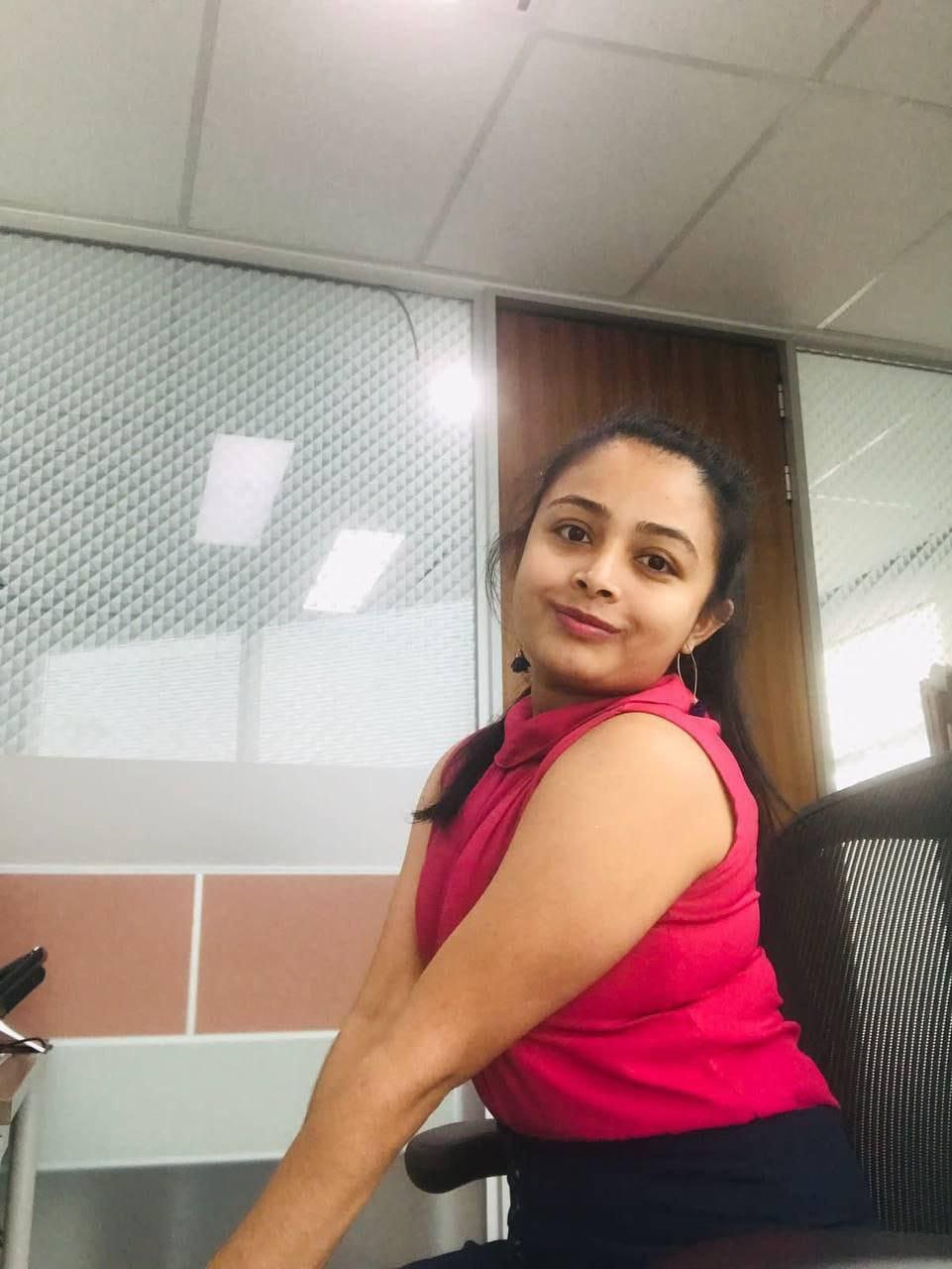 Sri Lankan Girl #l5uMSO2M
