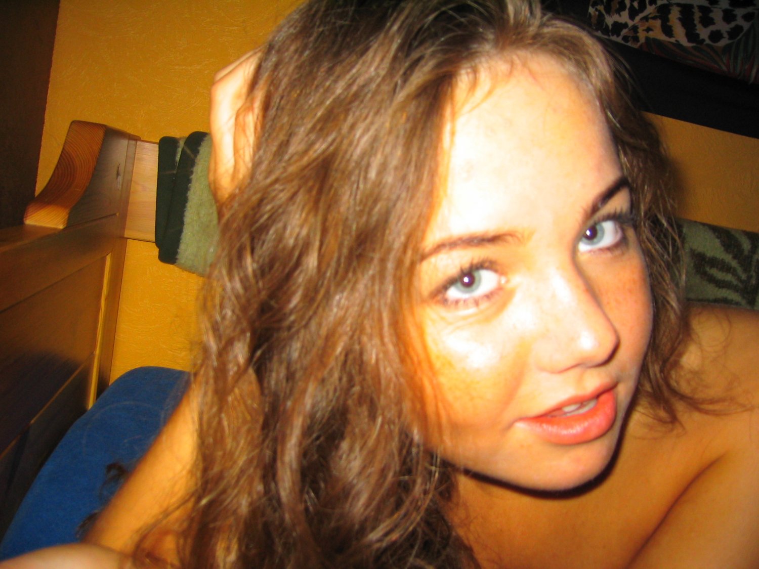 British teen being used like the whore she is #ljfm2zhN