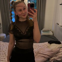 My gf 19