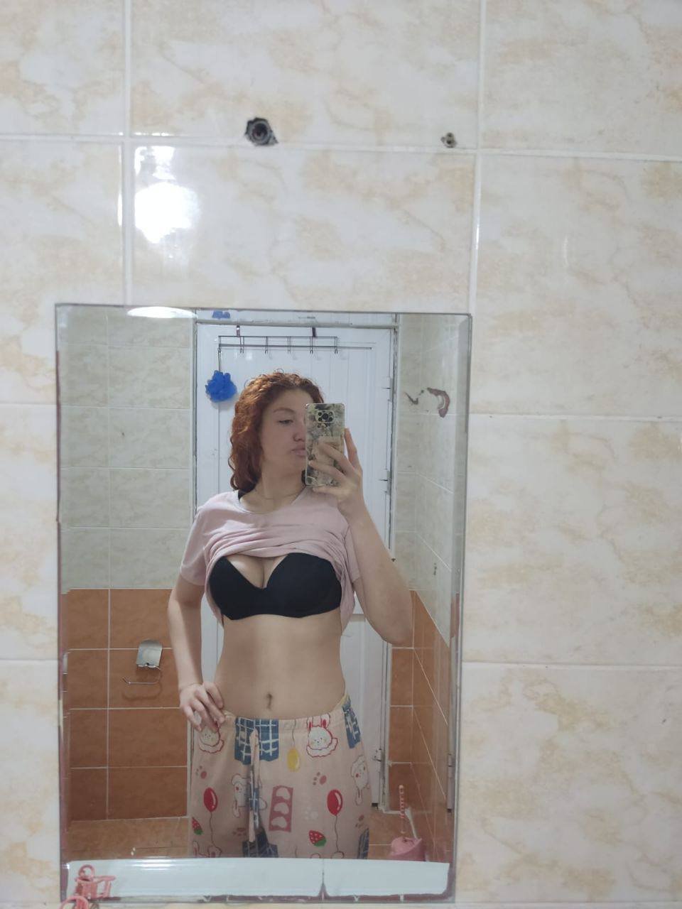 Random Redhead from the internet #LX6R2jXN