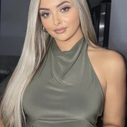 I need to use this fucking slut as my personal cum target. What a jizz rag