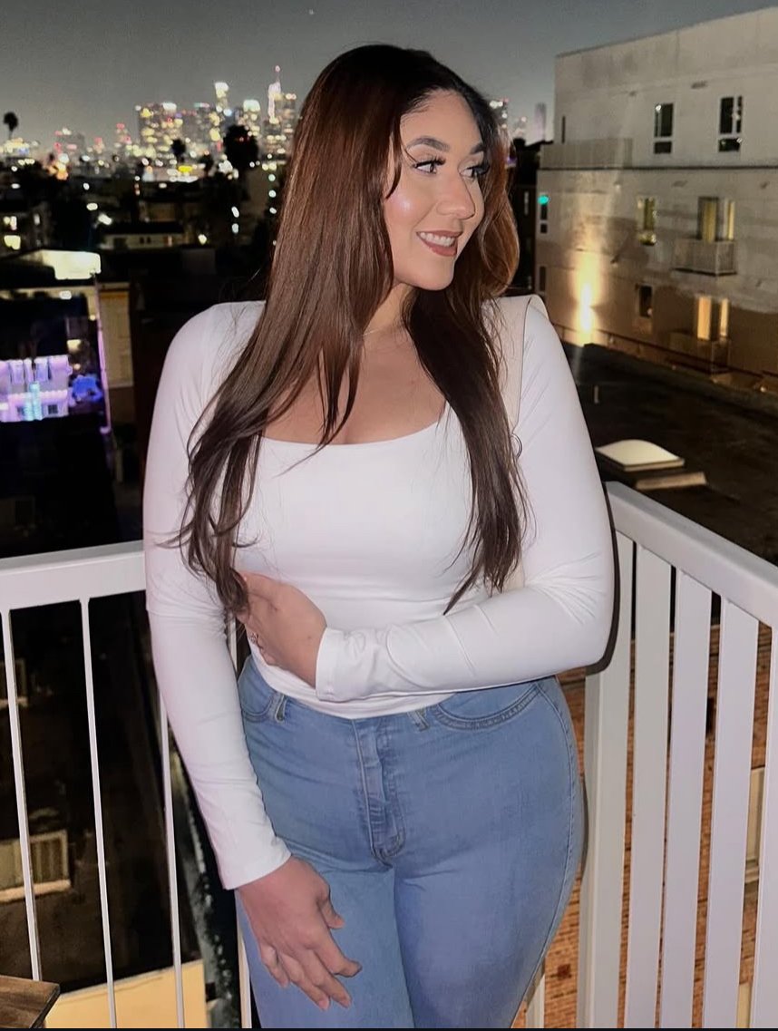 It’s this whores boyfriends birthday figured I’d leaked his girlfriend & her creamy pussy #MOerUGoF