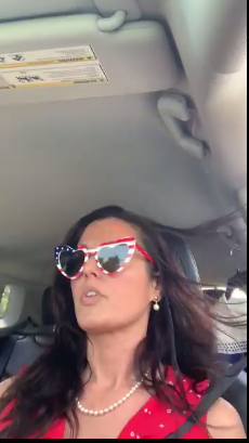 sexy milf vaping slut american glasses #mRSVC7tZ