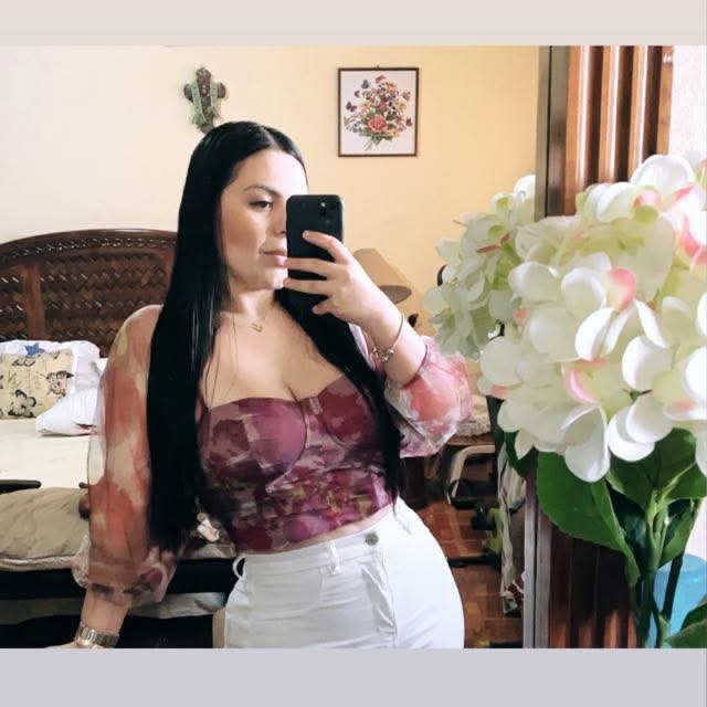 beautiful hotwife gabriela monserrat #Mwf0nMCC