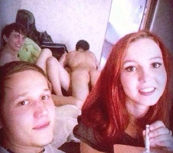 When people don't wait for the party to end for a fingering, blowjob or hot fuck #nF1K4FhM