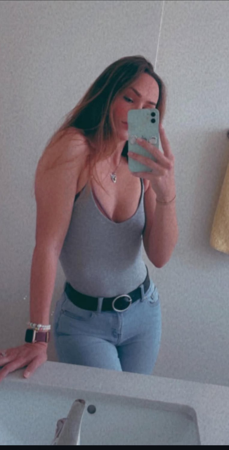 omdwu66w Innocent lightkskin latina only agreed to take these for her boyfriend | comment and msg for socials #oMdwU66w