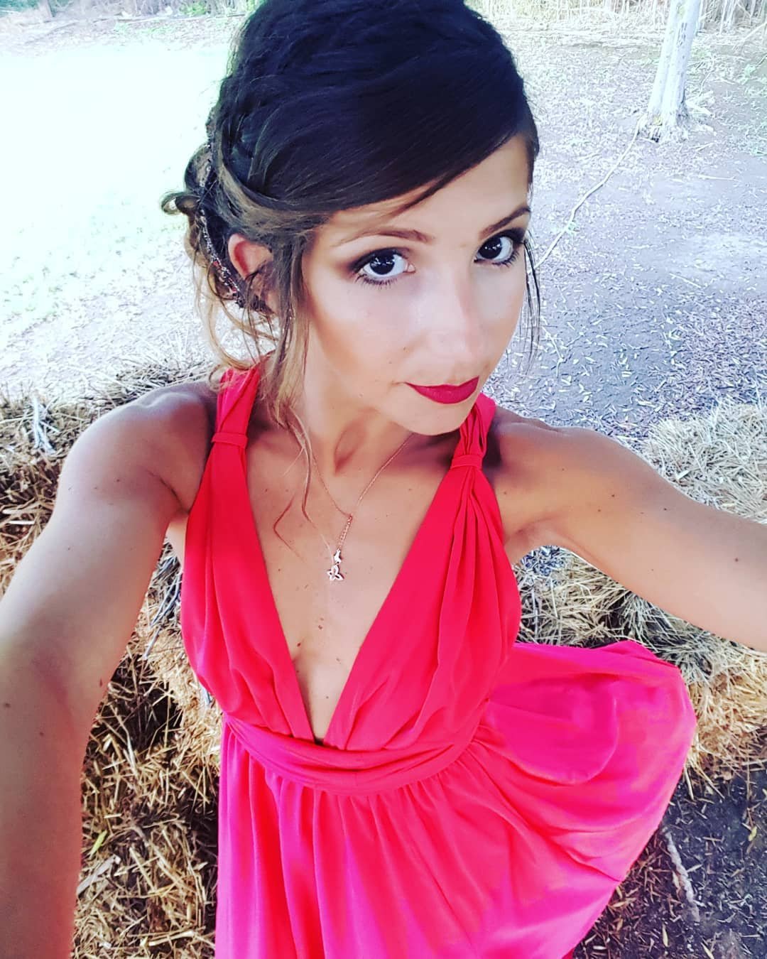 Lara #OuFwWM6D