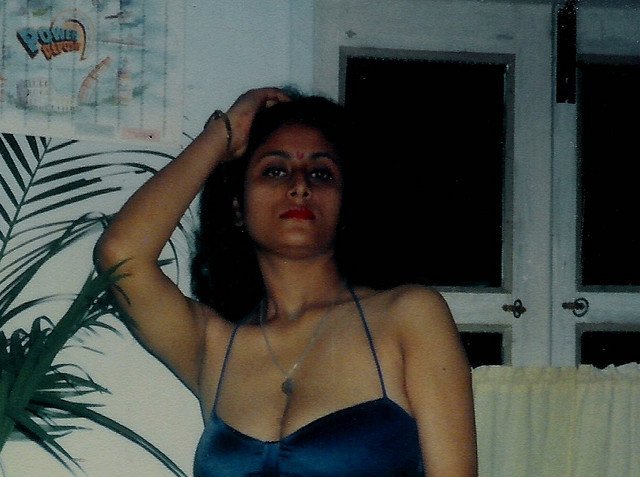 Mom's friend exposing her assets #PdhFoOGZ