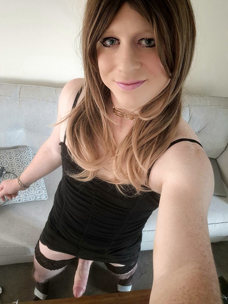 Sissy Ellie exposing again xx #PgQUhG3I
