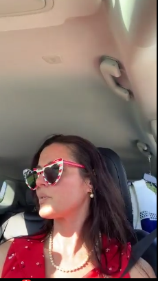 sexy milf vaping slut american glasses #pWmCq8li