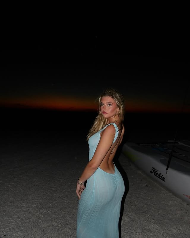 Sexy busty snowbunny teen Kayla #qjSgJULs