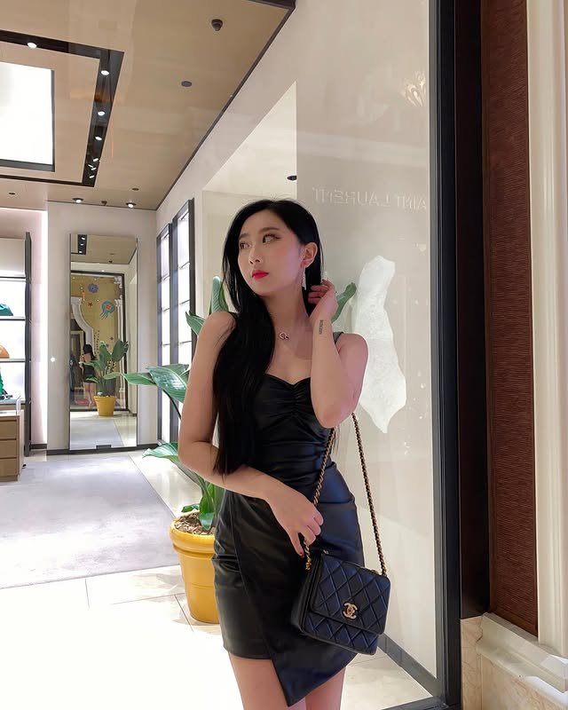 qw0t4ajk Sexy petite ABG teen Ivy #qW0t4aJk
