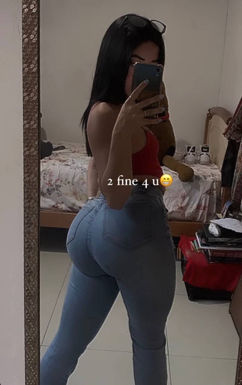 Latina IG Thot loves to show her ass #R6ybh5Cn