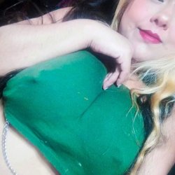 Karina esposa cachonda