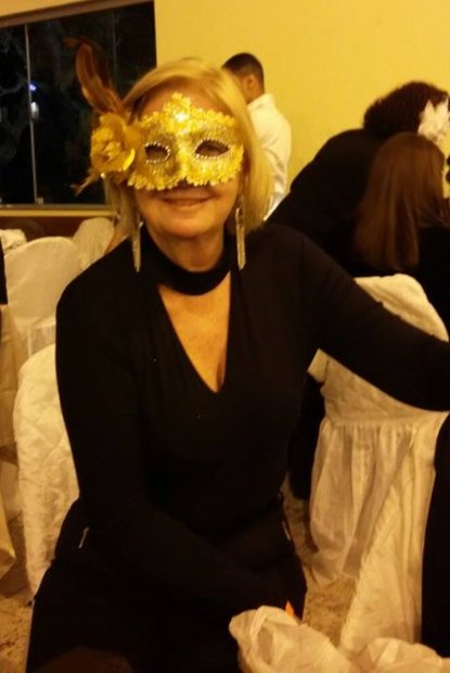 Coroa putão #RDv5tziU