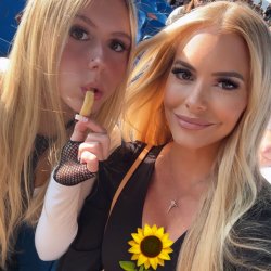 Still can’t over this fucking milf blocking her cleavage with an emoji…fucking pathetic whore