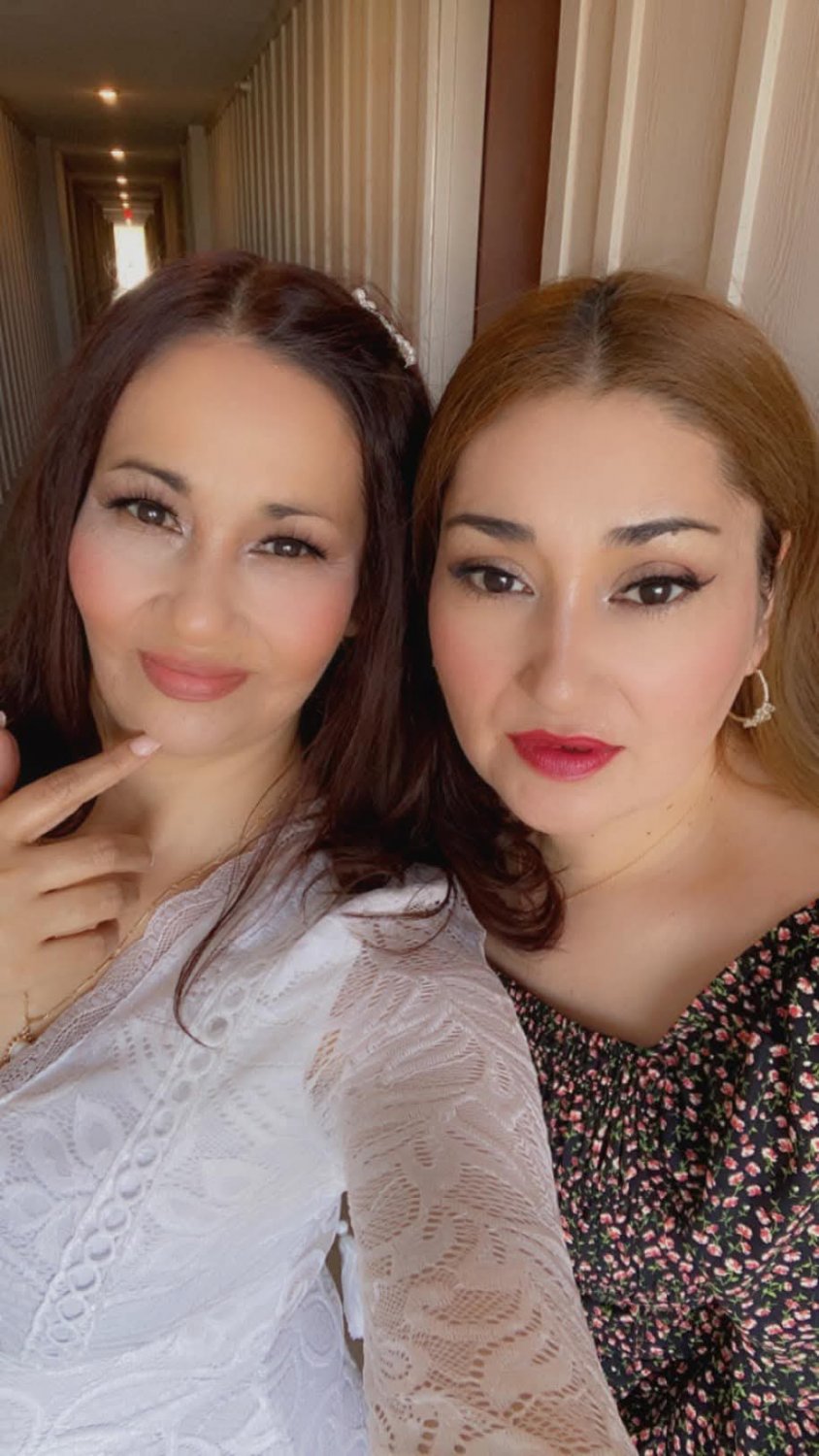 My sexy latina family #RL4JFrFP