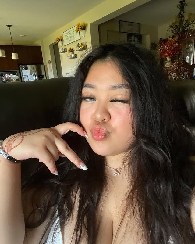 rx3ymdmg Sexy BBW busty ABG teen Kay #rx3YmdmG
