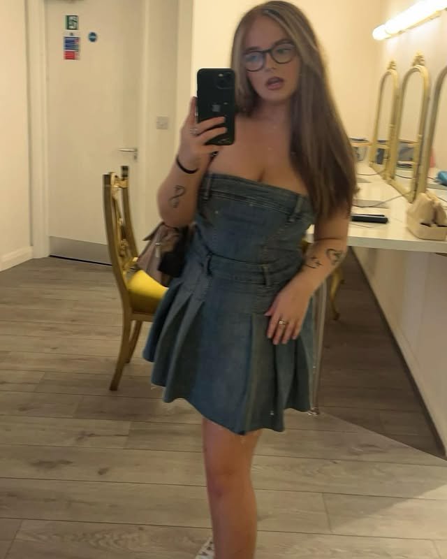 Sexy busty snowbunny teen Abby #rxkJAHyf