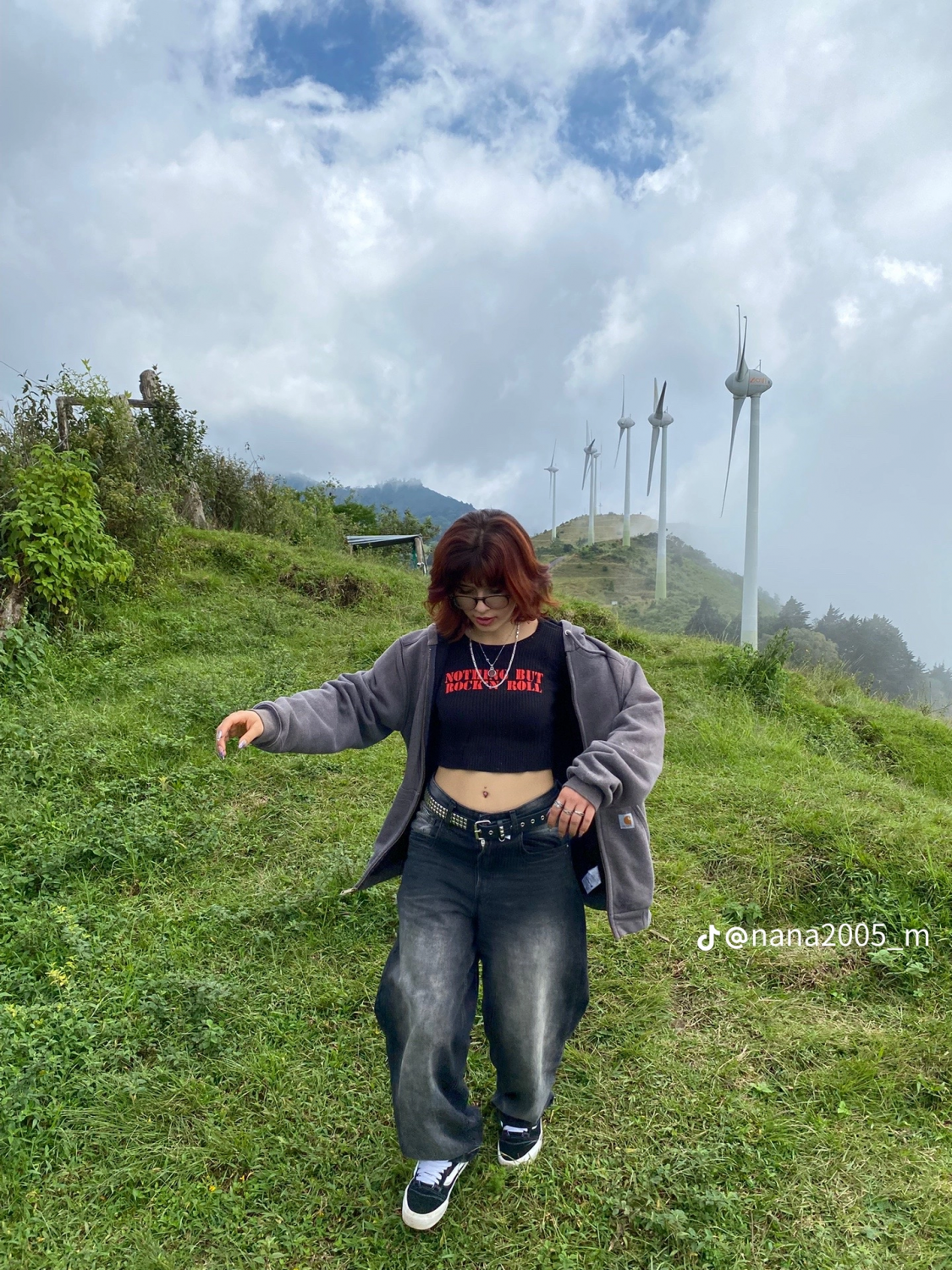 La novia de #Sasha no sabía que tenía onlyfans .. jovencita hermosa #cornudo #SEDEvMLv
