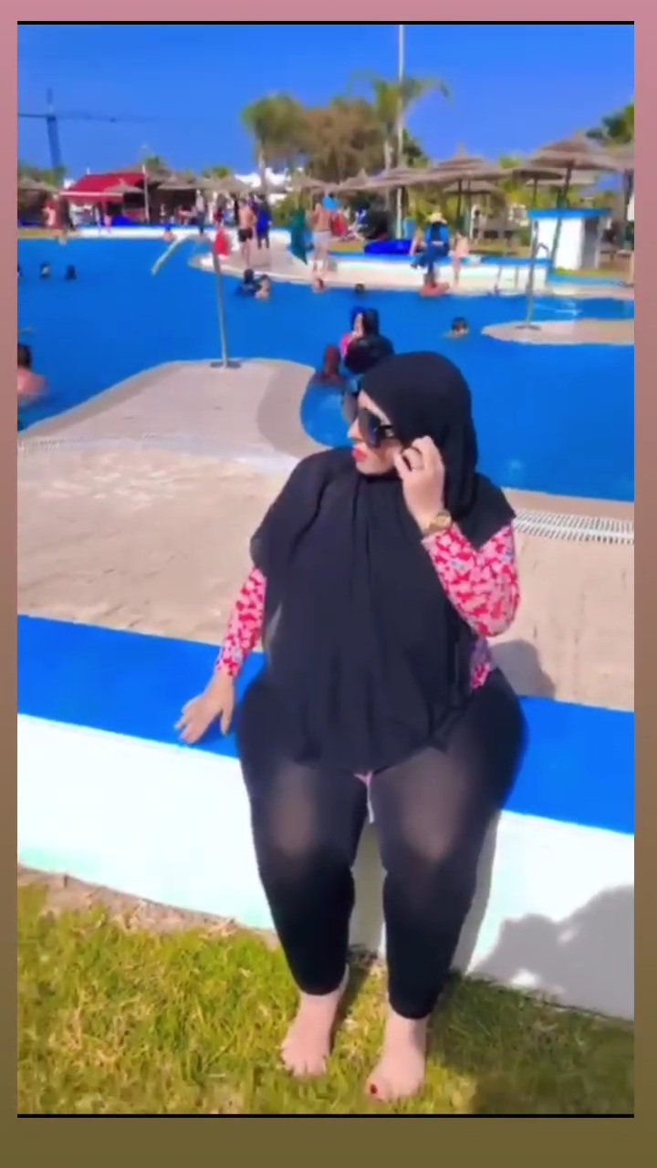 Big hijab booty arabic #SfnzkcZ4