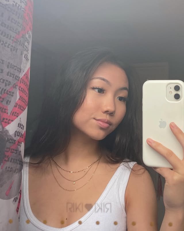 Sexy petite ABG teen Maggie #sSBQds18
