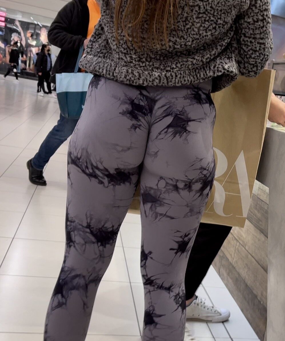 Candid Ass 2022-03-28 #sVlLD2OH