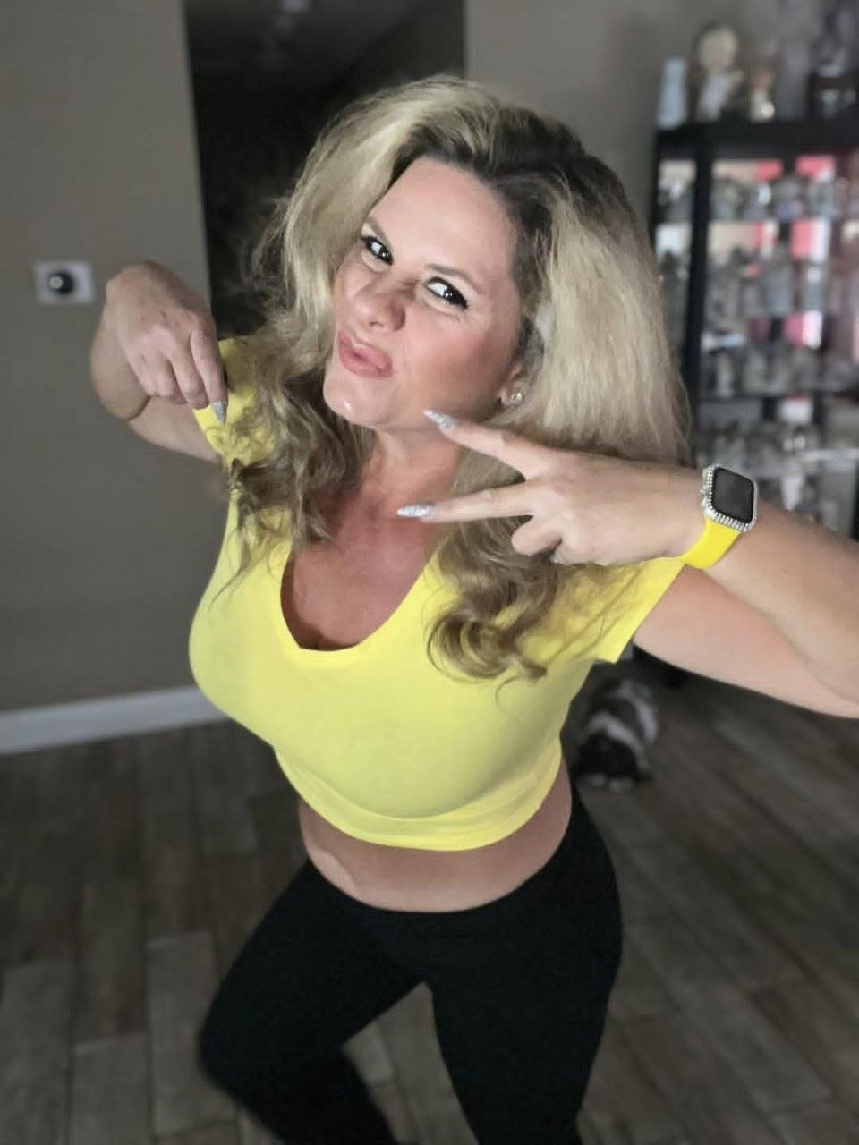 HotWife #tO8HMFlz