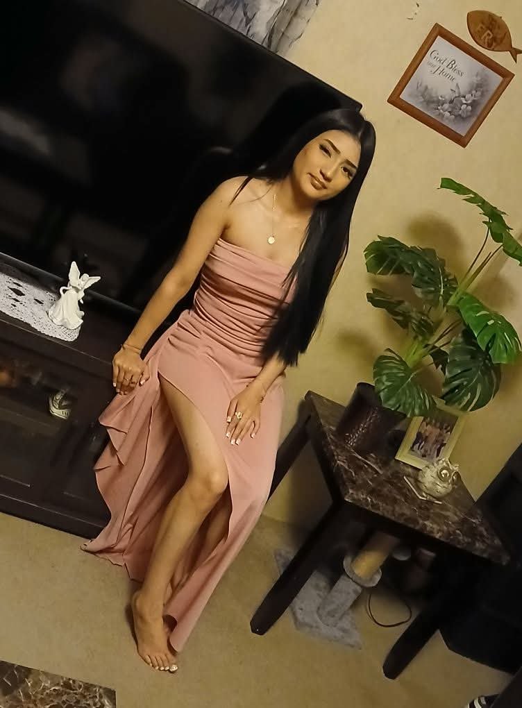 My sexy latina family #TVktrivS