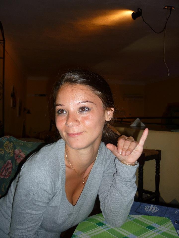 Valentina #TWuEZbOB
