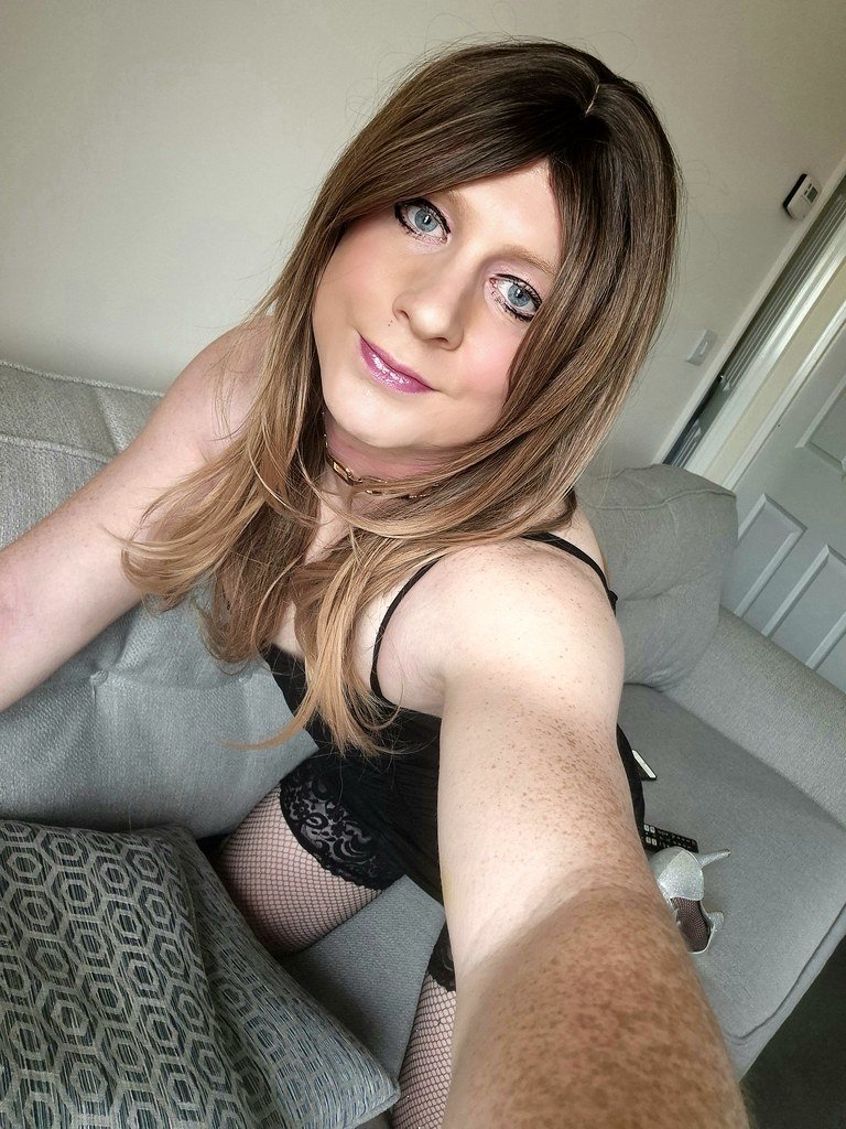 Sissy Ellie exposing again xx #uPiqzlIH