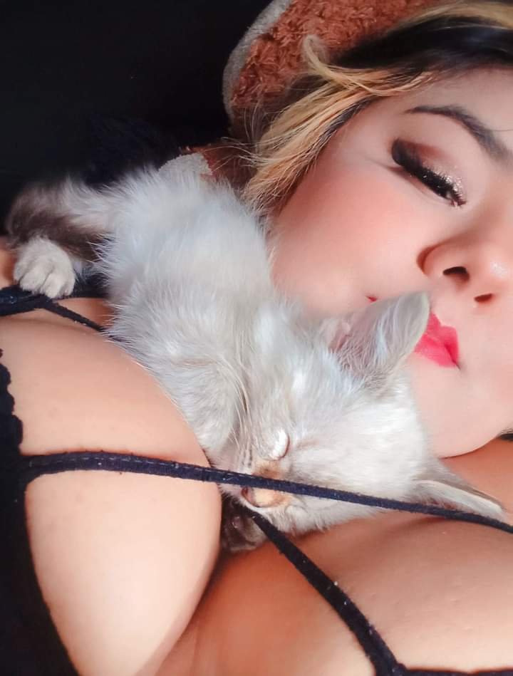 Karina esposa cachonda #V5YSlNdF