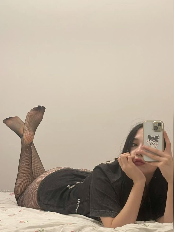 Beautiful foot poses vol_02 #VHZrQf0O