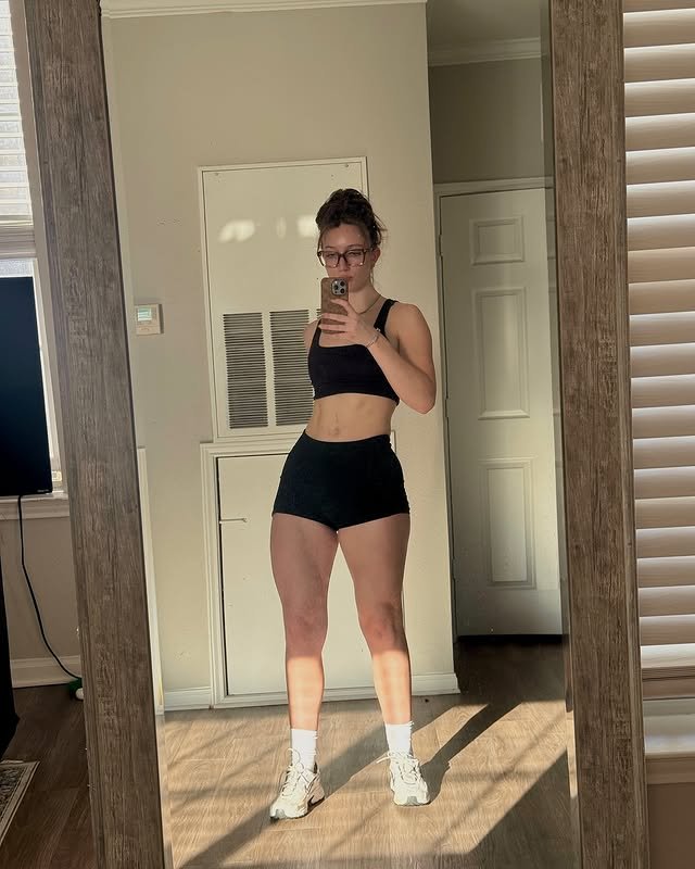 Sexy phat ass muscle mommy teen Katelyn #vpxrK0BC