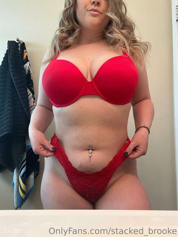 stacked_brooke #vwcgxujM