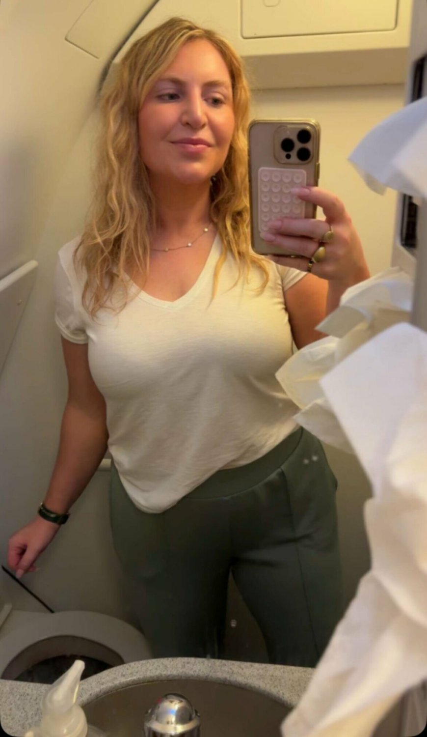 slut Caroline 35yo #WB3TULOQ