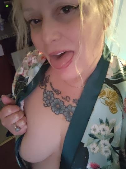 39 year old bust blonde Holly escort in San Diego #wPvXaeAg