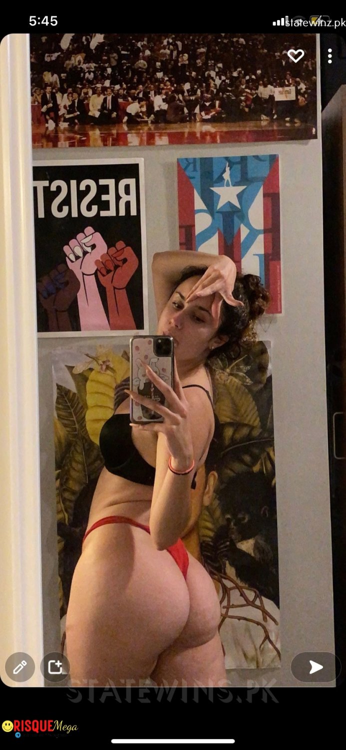 curly head thot on snap #xVpT8a5F