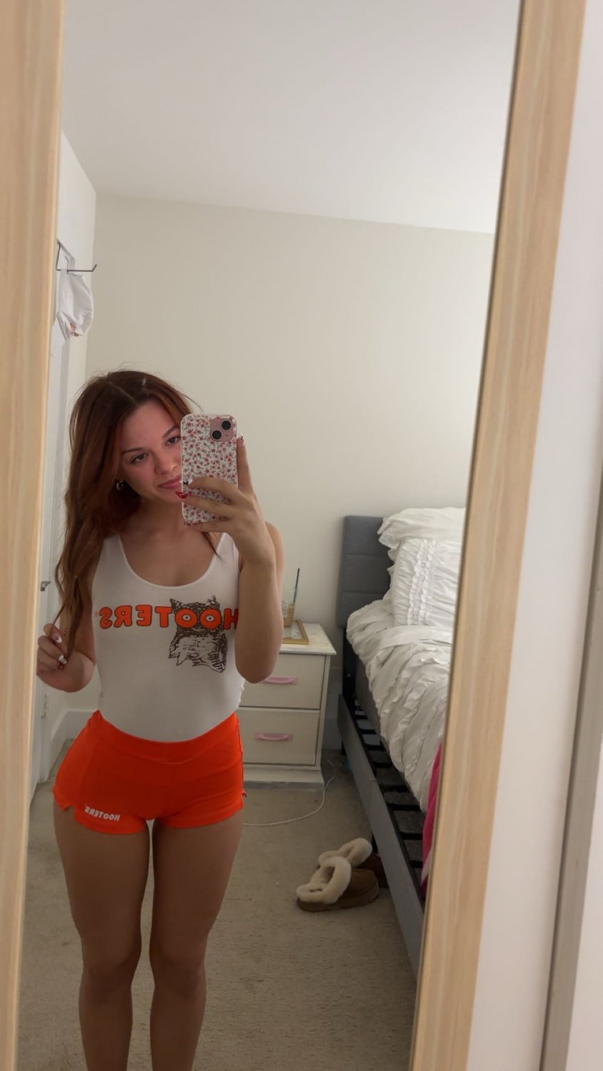 Sexy redhead teen with a fat ass #Ydktlxcn