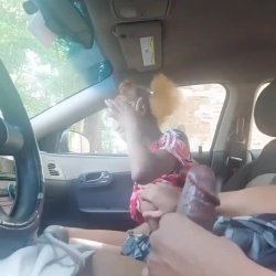 Giving Head 2 Her Driver