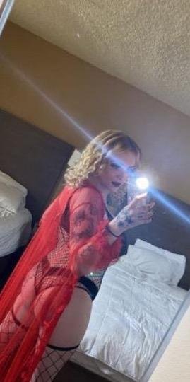 24 year old bust BritneeyBanks escort in Oakland #Zpxzwg4p