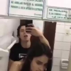 Y tu pensando que era una buena novia y ella así con su ex