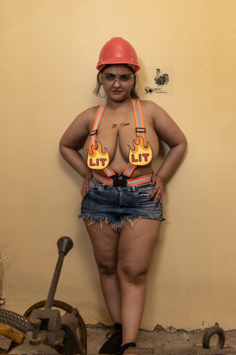 Srishti Banerjee Khan Vol4 #BcR7nN2b